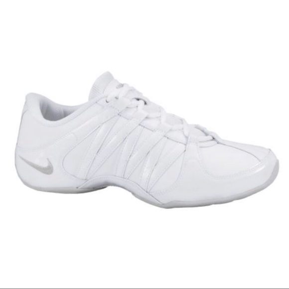 nike cheerleading shoes